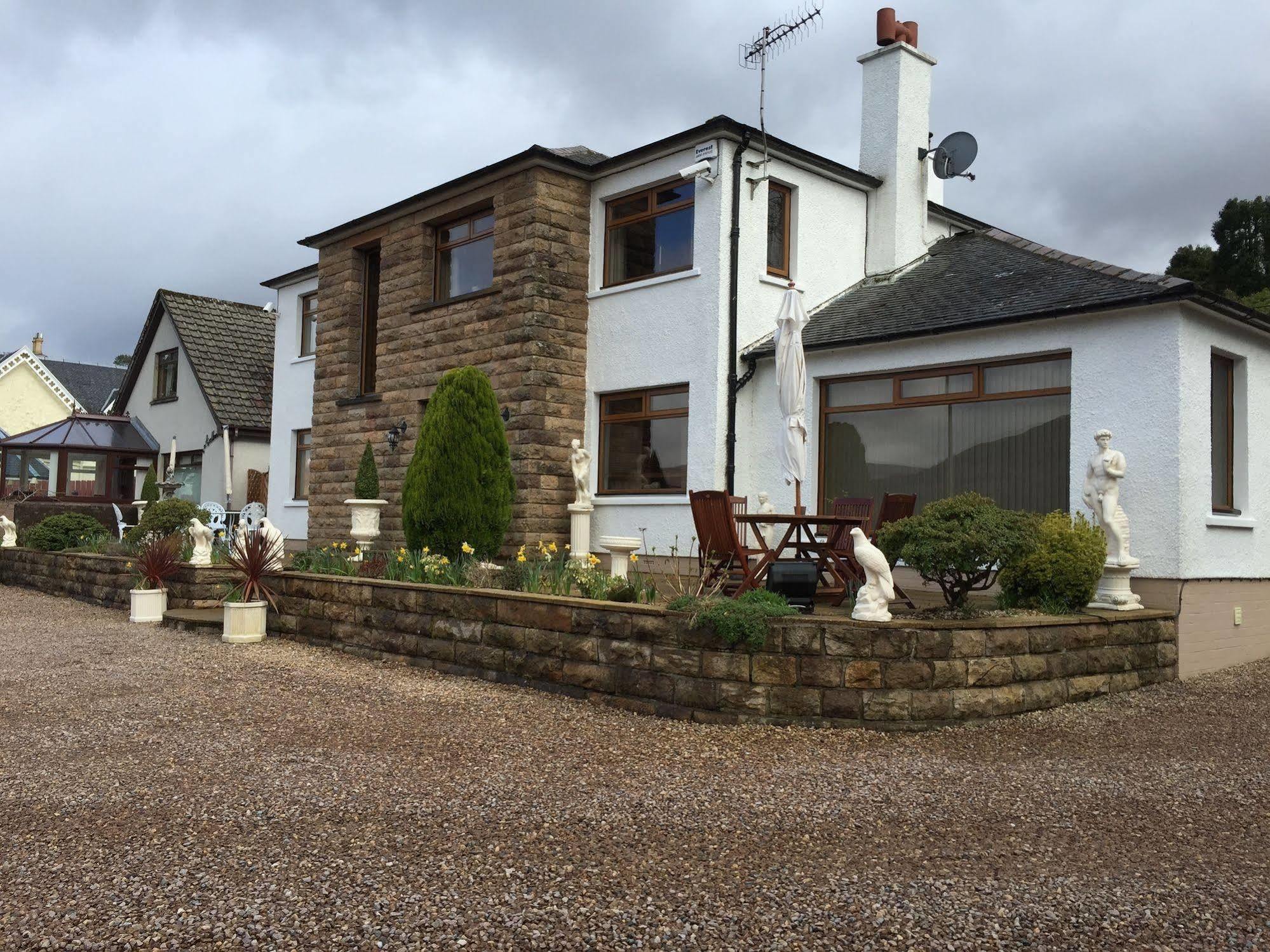 Westcourt Guest House Fort William Esterno foto