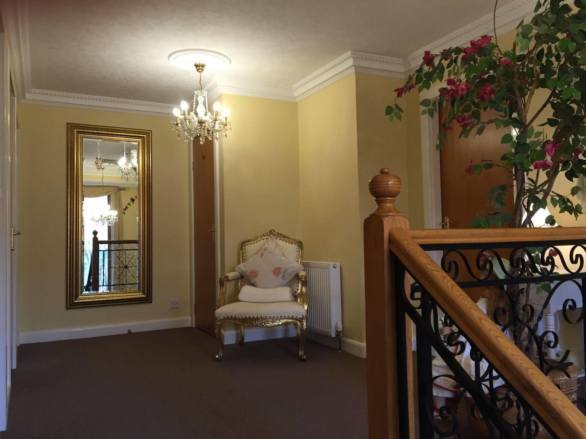 Westcourt Guest House Fort William Esterno foto