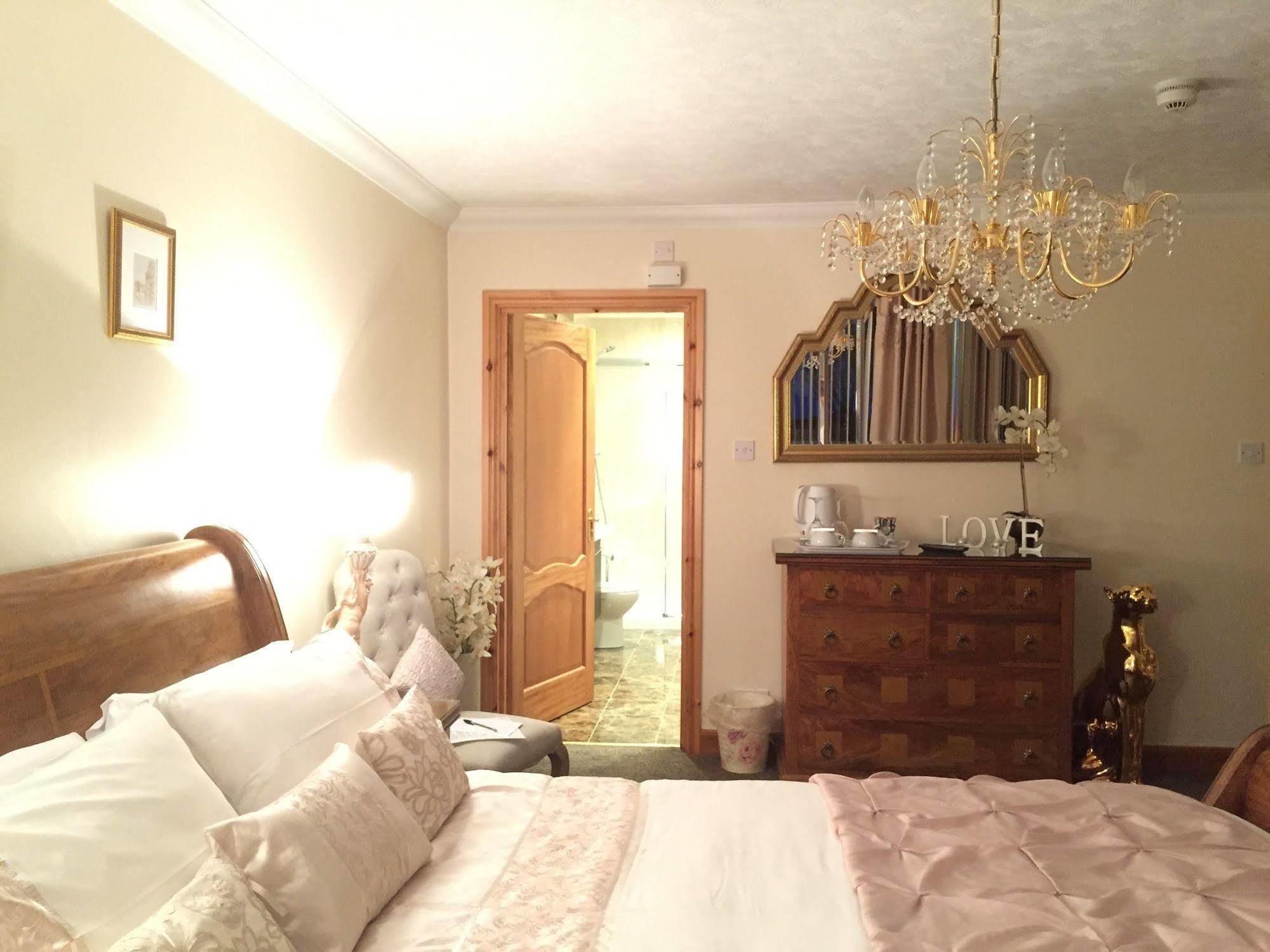 Westcourt Guest House Fort William Esterno foto