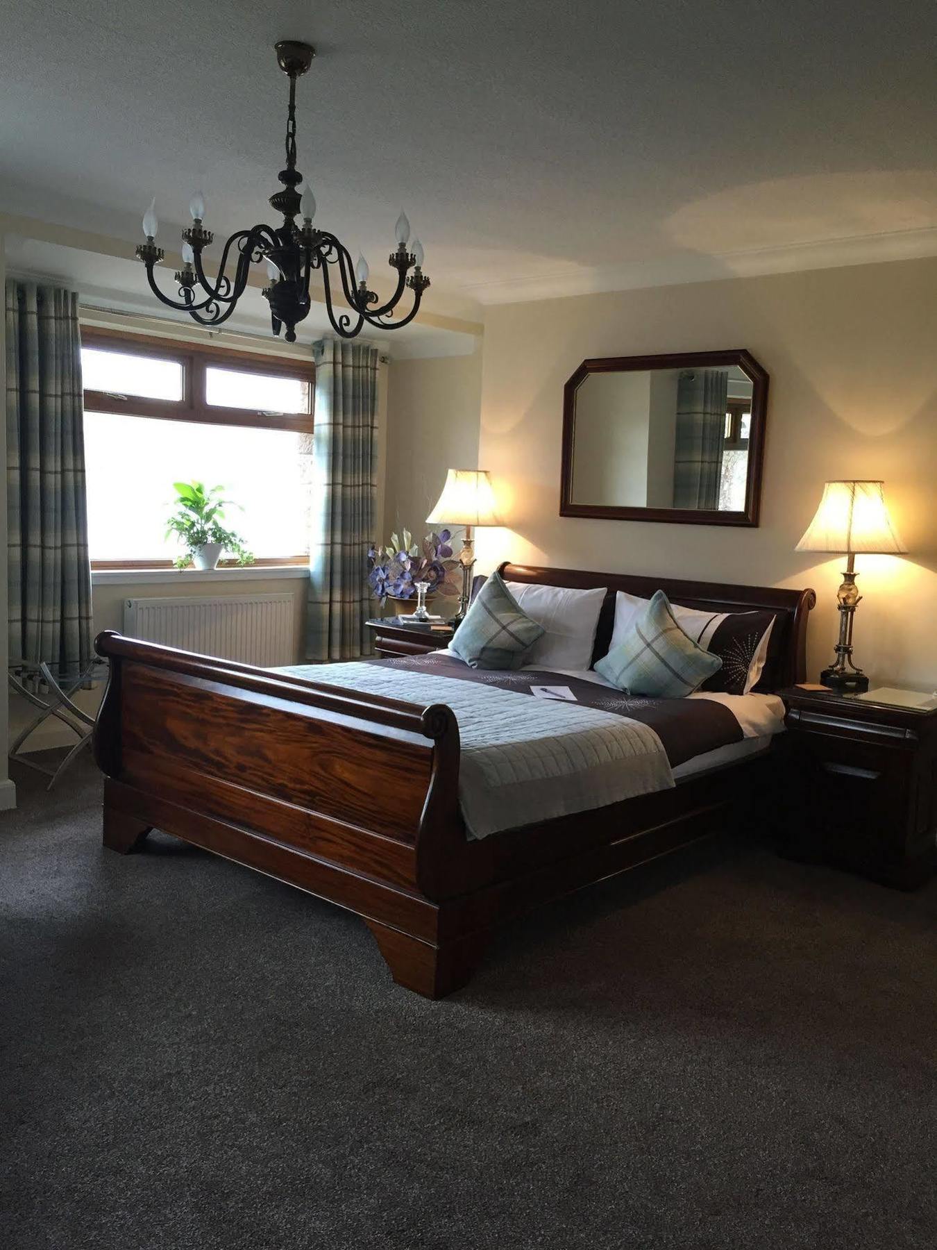 Westcourt Guest House Fort William Esterno foto