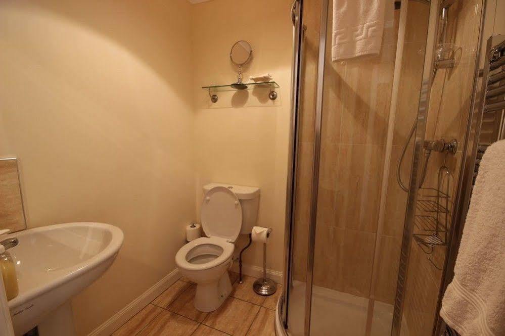 Westcourt Guest House Fort William Esterno foto