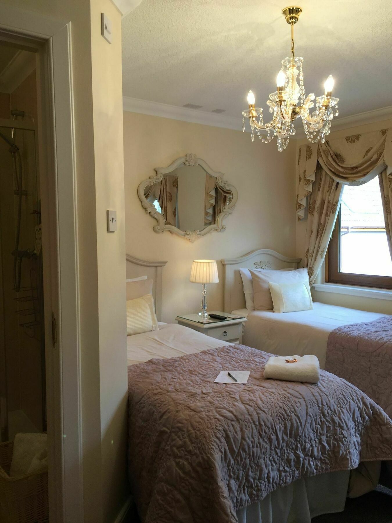Westcourt Guest House Fort William Esterno foto
