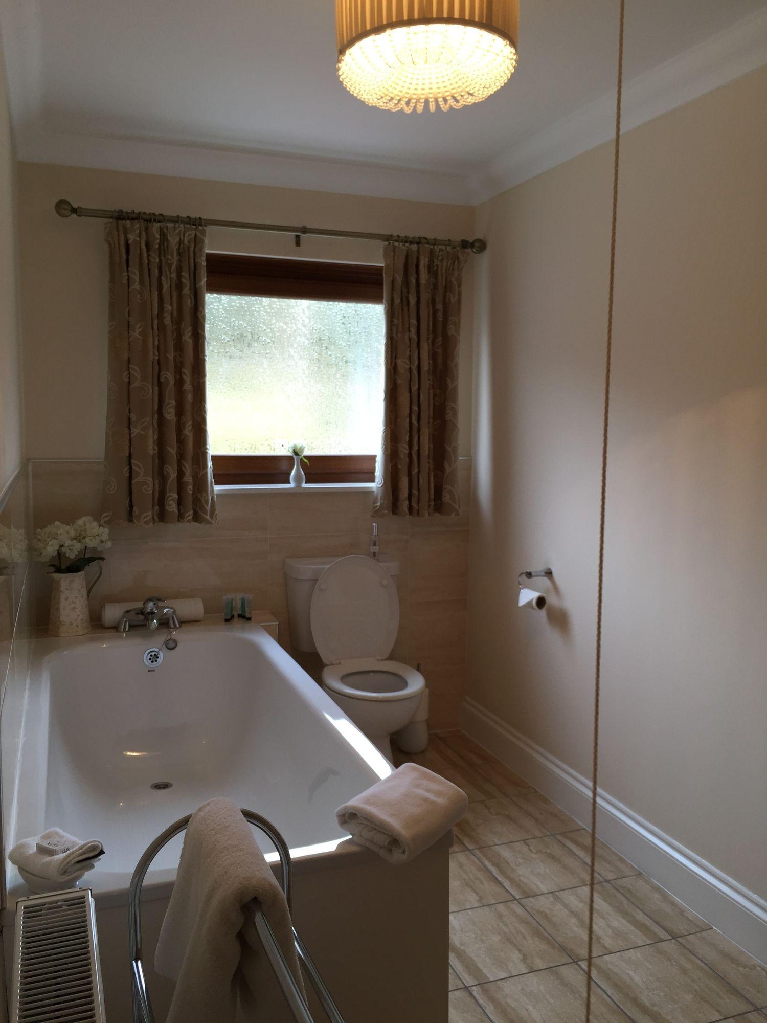 Westcourt Guest House Fort William Esterno foto